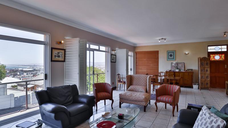 7 Bedroom Property for Sale in Walmer Estate Western Cape